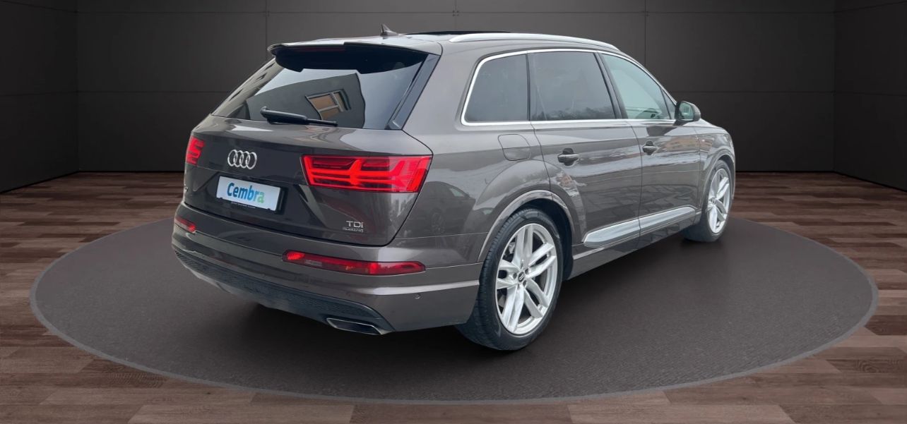 AUDI Q7 3.0 TDI quattro tiptronic